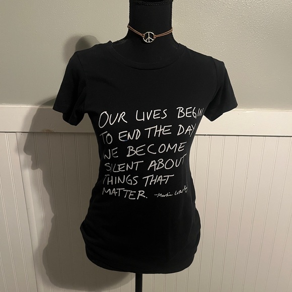 MLK Jr quote shirt - Picture 1 of 2